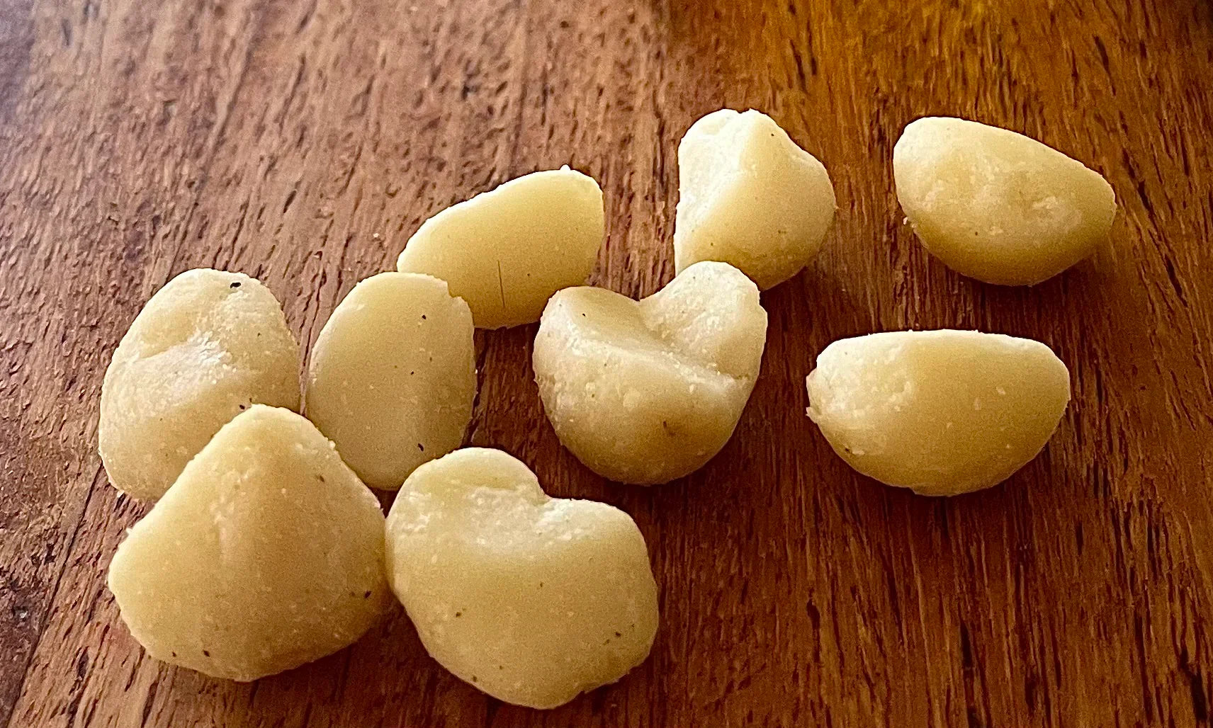 Macadamia - A Tasty Nut to Eat and Replenish the Skin