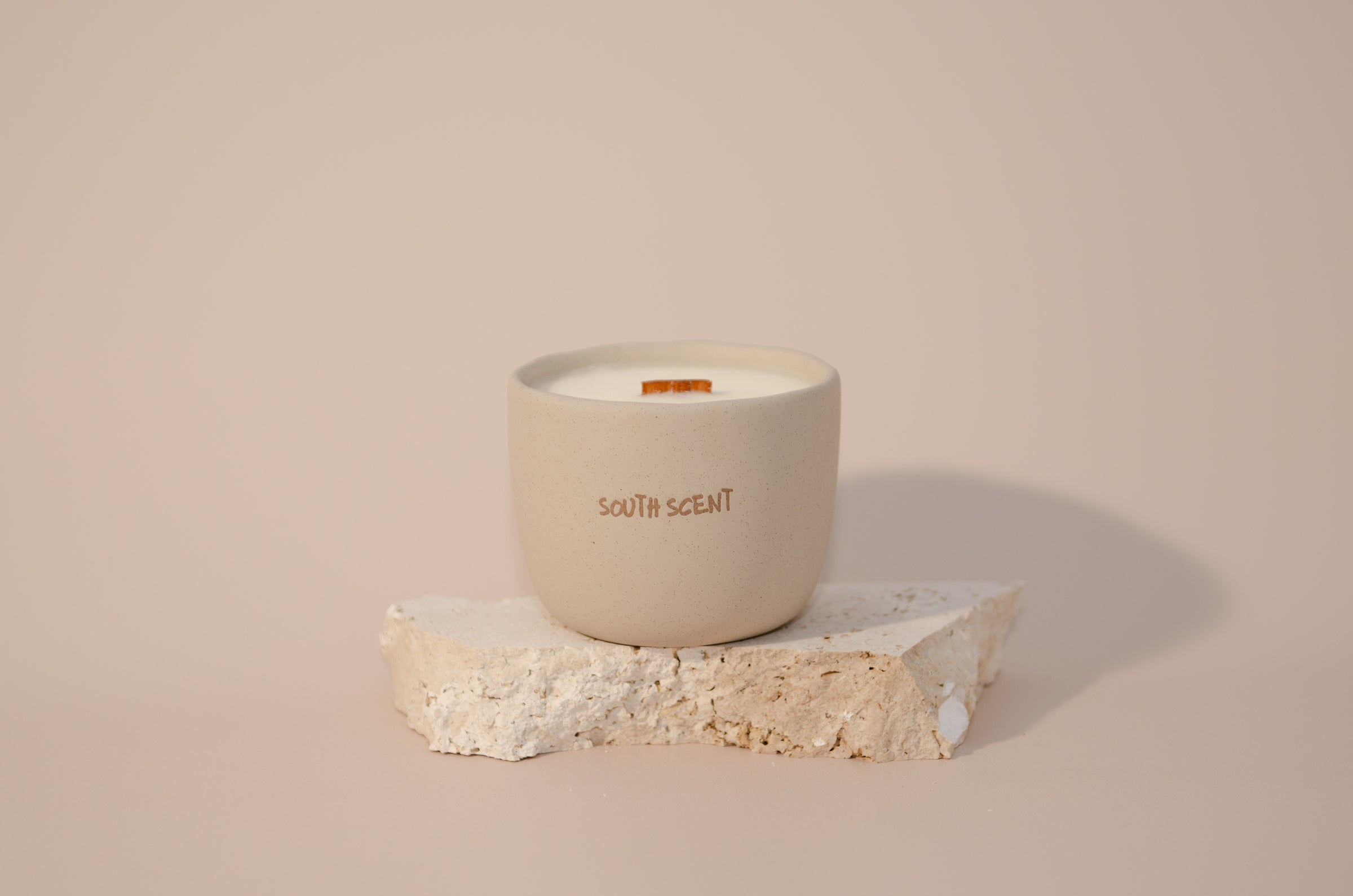 Little Cove Luxury Candle – Australian Bush, Eucalyptus and Sandalwood